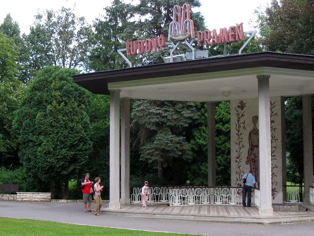Kylpyln kansanlhde. Bardejovsk Kpele, Slovakia.