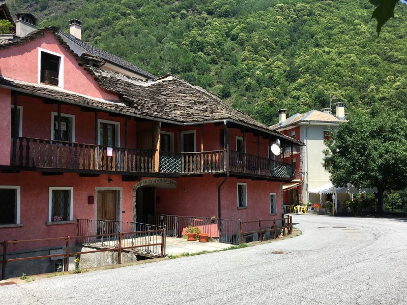 crestiitalia.jpg