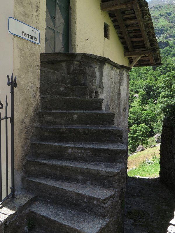 campellomontiitalia4.jpg